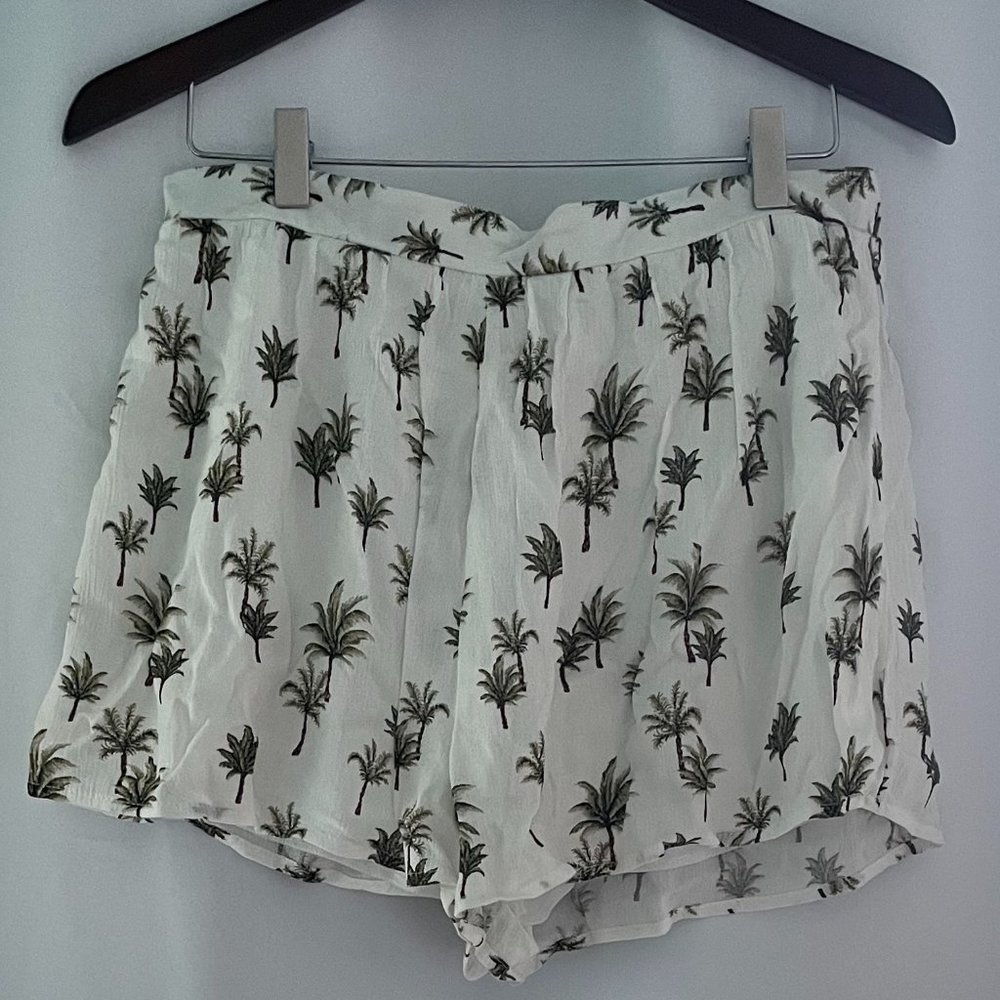 Palm Tree Print Forever 21 Shorts